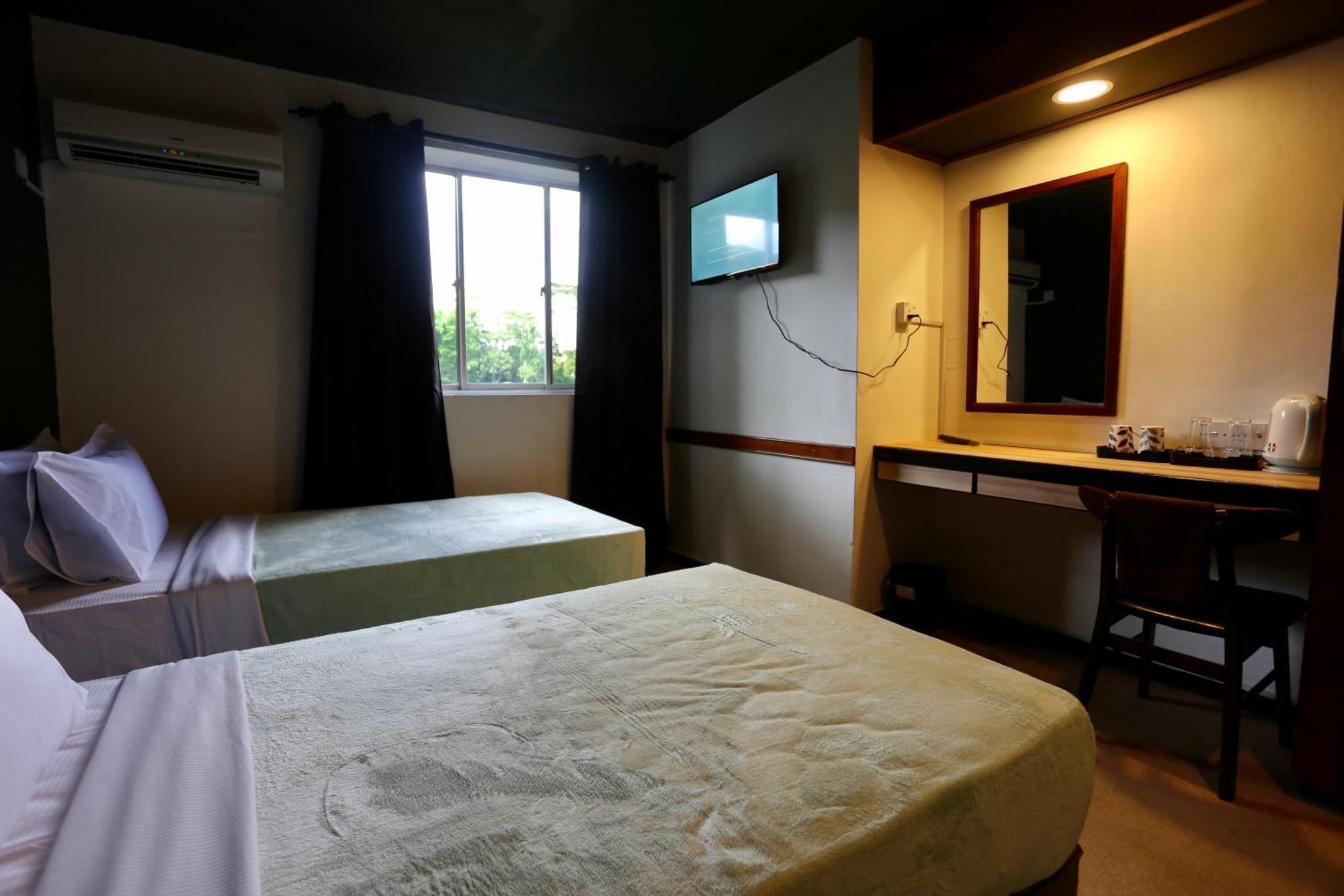 Fata Hotel By Project Borneo Kuching Zewnętrze zdjęcie